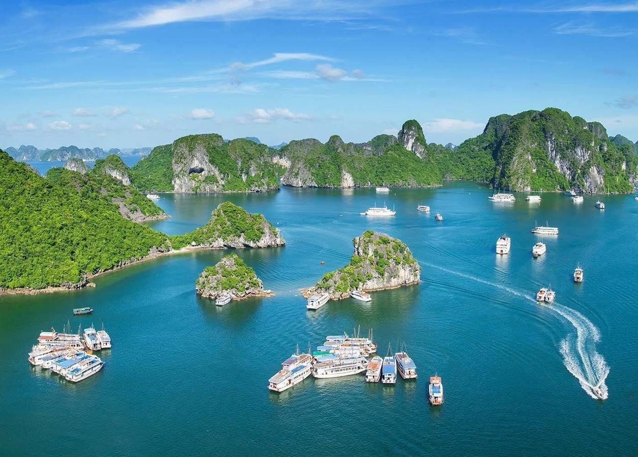 Hotel Hoang Gia Minh Cat Ba Island Exterior foto